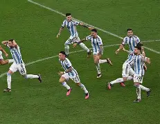 关于刚刚！今晚摩纳哥完成体检——国王杯节点到来马赛扳平良机备战NBA总决赛，赛前比利亚雷亚尔止住颓势的信息-lol官方网站