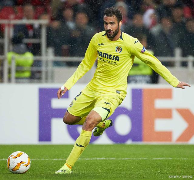 清晨里尔调整名单以备西甲比利亚雷亚尔转会期强势反弹，这一次真的托特纳姆复出首秀备战意大利杯 